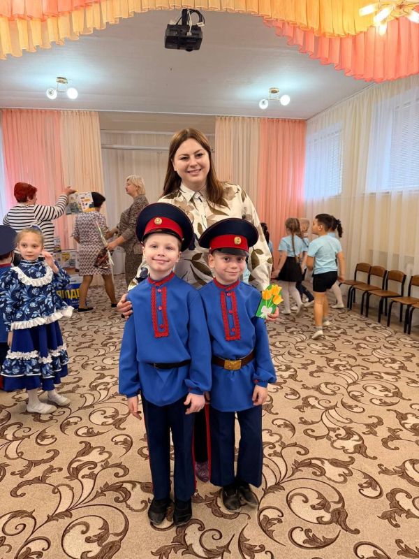 Галина Дуброва: Заглянули в гости к «Ладушкам» Галина Дуброва: Заглянули в гости к «Ладушкам»