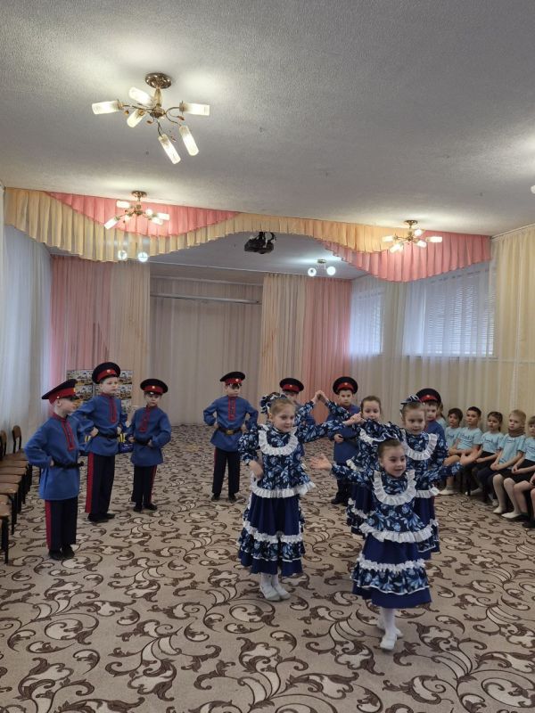 Галина Дуброва: Заглянули в гости к «Ладушкам» Галина Дуброва: Заглянули в гости к «Ладушкам»