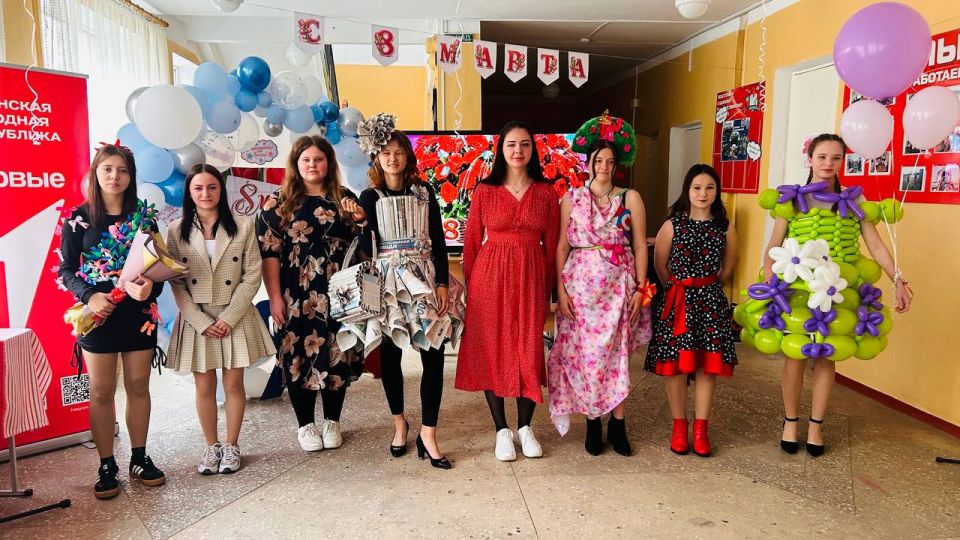 Я – ВЕСНА. Сегодня в Беловодском отделении колледжа прошло замечательное мероприятие, посвященное Международному женскому дню – 8 Марта – конкурс «Я – ВЕСНА» Я – ВЕСНА. Сегодня в Беловодском отделении колледжа прошло замечательное мероприятие, посвященное Международному женскому дню – 8 Марта – конкурс «Я – ВЕСНА»