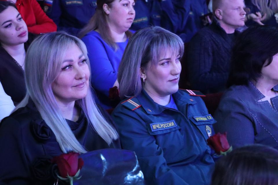 Наталия Жулинская: В преддверии 8 Марта поздравили наших замечательных женщин Наталия Жулинская: В преддверии 8 Марта поздравили наших замечательных женщин