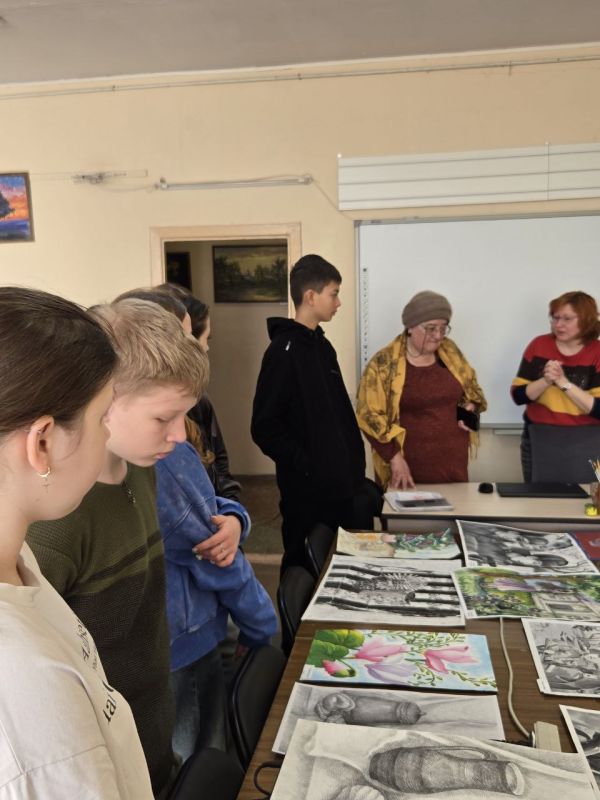 Профессиональная ориентация в художественной школе Профессиональная ориентация в художественной школе
