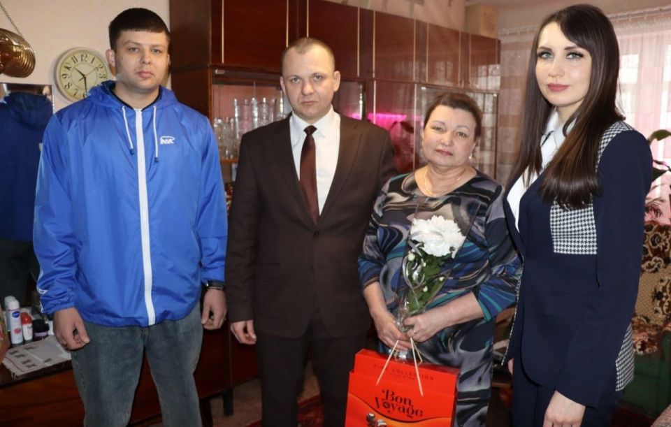 В преддверии Международного женского дня – слова поддержки и благодарности матерям героев от единороссов В преддверии Международного женского дня – слова поддержки и благодарности матерям героев от единороссов