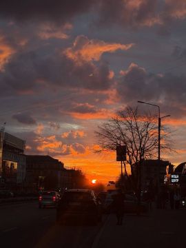 ��������� ������������ 8 ����� � ��� �� 5 �������� ������ ����� �� 9 �������� ����� ����