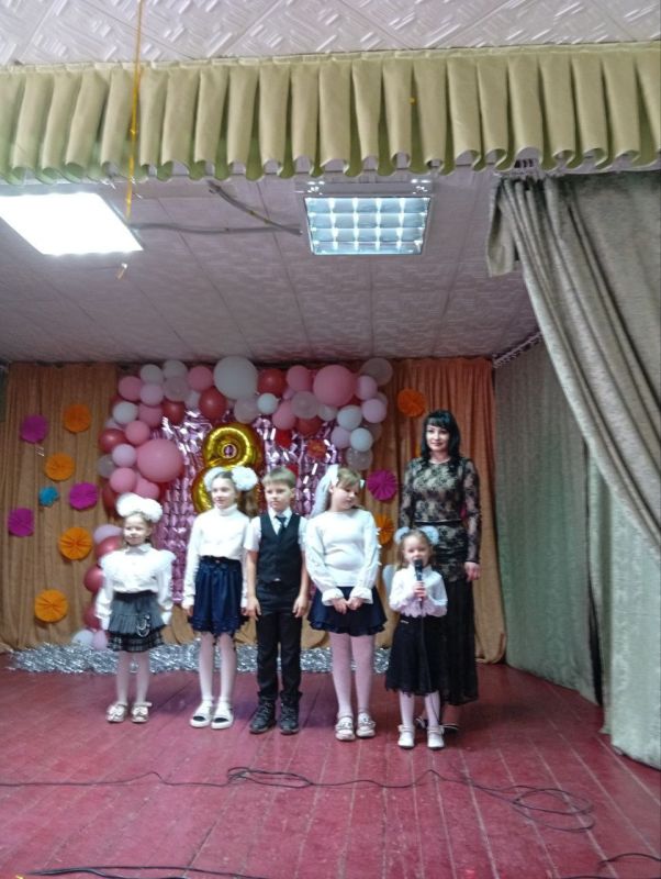 8 марта – Международный женский день, это время, когда прекрасная половина человечества принимает подарки и пожелания в свой адрес 8 марта – Международный женский день, это время, когда прекрасная половина человечества принимает подарки и пожелания в свой адрес