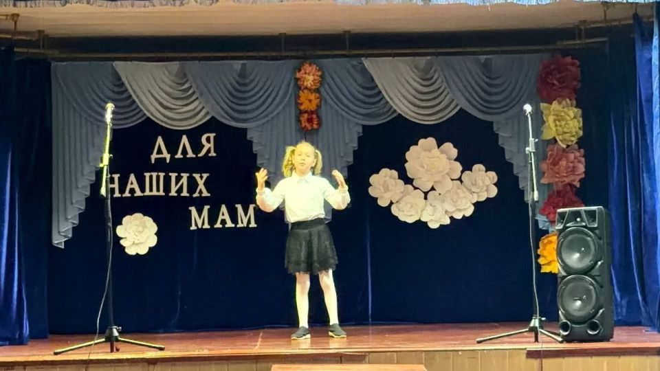 8 марта — Международный женский день, это время, когда прекрасная половоина человечества принимает подарки и пожелания в свой адрес 8 марта — Международный женский день, это время, когда прекрасная половоина человечества принимает подарки и пожелания в свой адрес