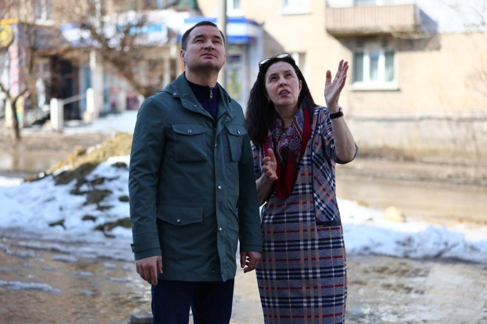 Ученики музыкальной и художественной школ Лисичанска получили партию специализированной литературы, учебно-методических материалов и наборов для творчества из Татарстана Ученики музыкальной и художественной школ Лисичанска получили партию специализированной литературы, учебно-методических материалов и наборов для творчества из Татарстана