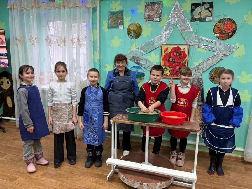 Не мужское это дело: Жительница небольшого села в ЛНР возрождает гончарное ремесло Не мужское это дело: Жительница небольшого села в ЛНР возрождает гончарное ремесло