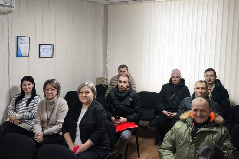 В Червонопартизанске прошла встреча по вопросам финансовой безопасности граждан В Червонопартизанске прошла встреча по вопросам финансовой безопасности граждан