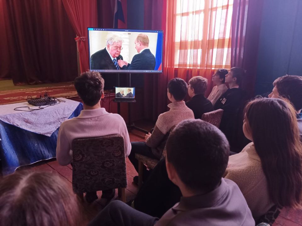 Видео-презентация "Академик И. В. Горынин" Видео-презентация "Академик И. В. Горынин"