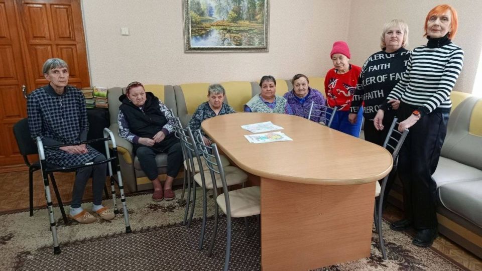 Библиотекари поздравили женщин с Днем бабушек Библиотекари поздравили женщин с Днем бабушек