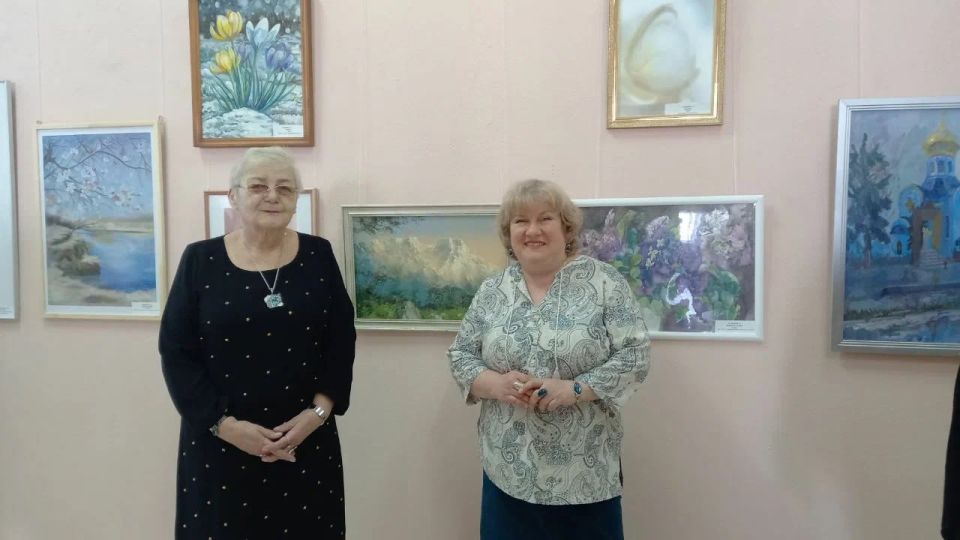«Дыхание весны»: в Луганской Горьковке открылась выставка педагогов-художников ЛНР «Дыхание весны»: в Луганской Горьковке открылась выставка педагогов-художников ЛНР