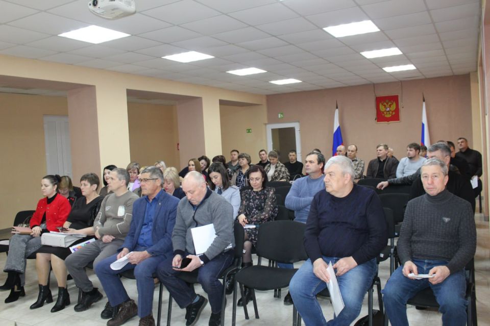 Виталий Коваленко: Сегодня заместитель Главы администрации Наталья Добрицкая провела аппаратное совещание с начальниками структурных подразделений администрации, руководителями предприятий, учреждений и организаций округа Виталий Коваленко: Сегодня заместитель Главы администрации Наталья Добрицкая провела аппаратное совещание с начальниками структурных подразделений администрации, руководителями предприятий, учреждений и организаций округа