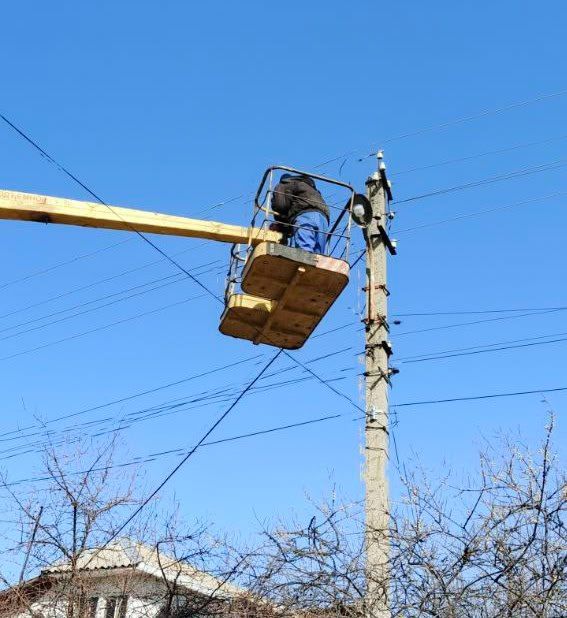 Восстановлено уличное освещение по обращениям жителей Восстановлено уличное освещение по обращениям жителей
