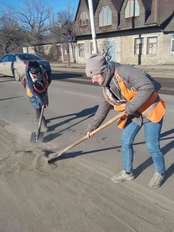 При наступлении благоприятных погодных условий в городском округе активно ведутся работы по благоустройству При наступлении благоприятных погодных условий в городском округе активно ведутся работы по благоустройству
