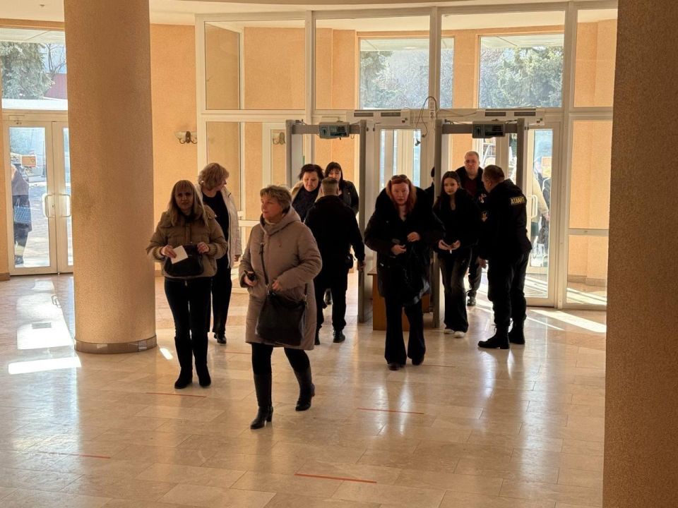 При содействии официального представителя Тамбовской области провели спектакль для женщин При содействии официального представителя Тамбовской области провели спектакль для женщин