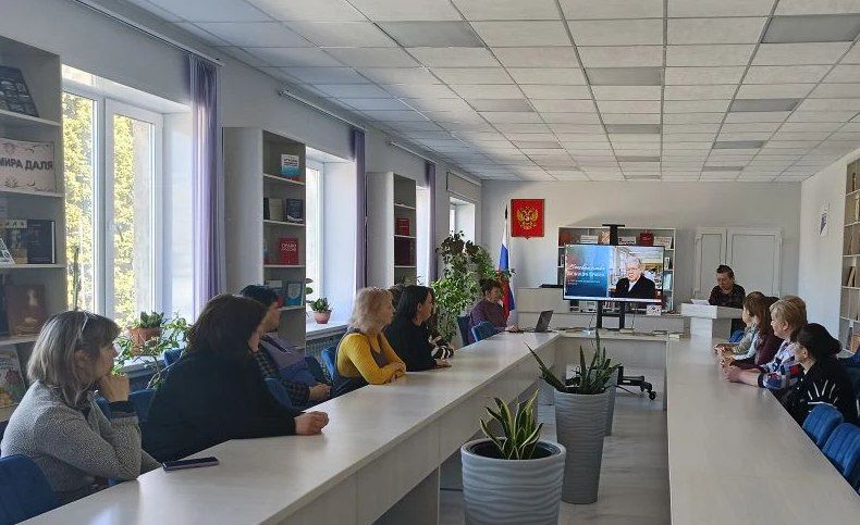 В центральной библиотеке им. Г. Сковороды прошло знакомство, посвященное 100-летию со дня рождения академика Игоря Васильевича Горынина, выдающегося ученого в области материаловедения В центральной библиотеке им. Г. Сковороды прошло знакомство, посвященное 100-летию со дня рождения академика Игоря Васильевича Горынина, выдающегося ученого в области материаловедения