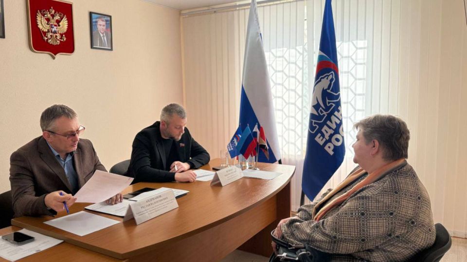 Максим Величко: Сегодня в Алчевске провели приём граждан по личным вопросам Максим Величко: Сегодня в Алчевске провели приём граждан по личным вопросам