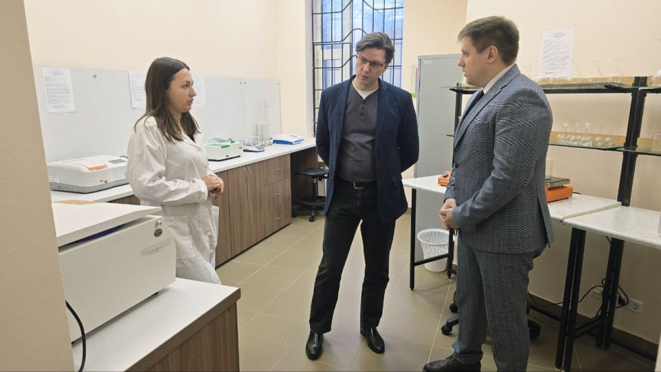 Евгений Сорокин оценил потенциал Луганского филиала «РосАгрохимслужбы» для развития АПК Республики Евгений Сорокин оценил потенциал Луганского филиала «РосАгрохимслужбы» для развития АПК Республики