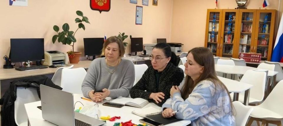 Открытый диалог: библиотека Белинского делится с Первомайском опытом работы с аудиторией Открытый диалог: библиотека Белинского делится с Первомайском опытом работы с аудиторией