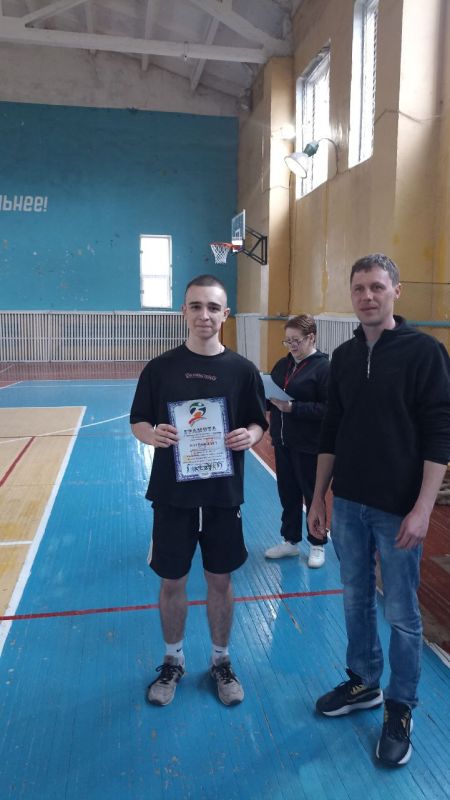 На базе спортзала «Кристалл» Петровского комплекса спортивных сооружений прошли соревнования по силовому многоборью в зачёт Спартакиады 2025-2026 годов среди учебных заведений г. Петровское На базе спортзала «Кристалл» Петровского комплекса спортивных сооружений прошли соревнования по силовому многоборью в зачёт Спартакиады 2025-2026 годов среди учебных заведений г. Петровское