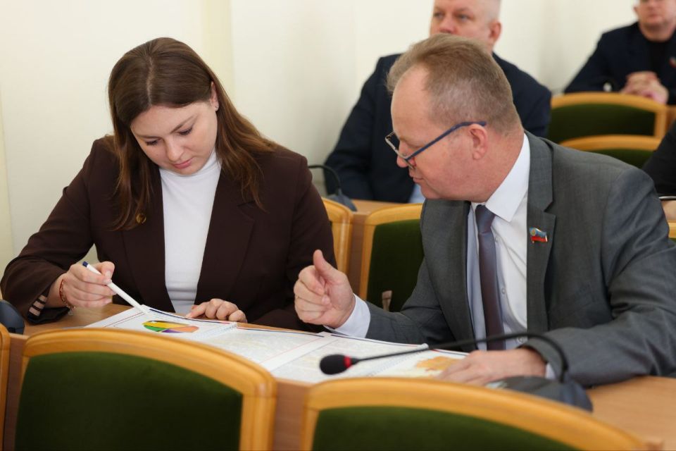 Галина Дуброва: Заседание Народного Совета: имущество, отчет МВД и «болевые точки» ЖКХ Галина Дуброва: Заседание Народного Совета: имущество, отчет МВД и «болевые точки» ЖКХ