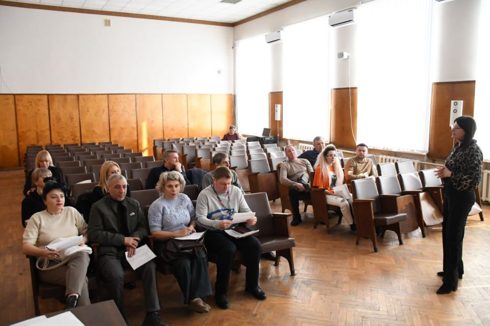 В Первомайске продолжается активная и плодотворная работа в рамках участия в проекте «Формирование комфортной городской среды» В Первомайске продолжается активная и плодотворная работа в рамках участия в проекте «Формирование комфортной городской среды»