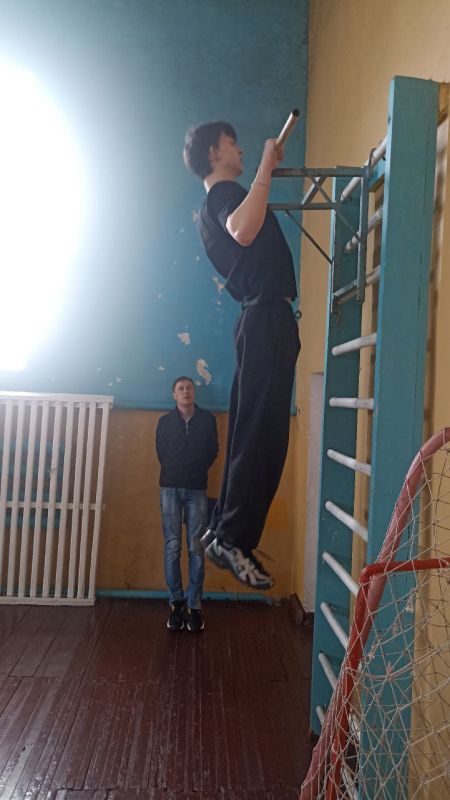 На базе спортзала «Кристалл» Петровского комплекса спортивных сооружений прошли соревнования по силовому многоборью в зачёт Спартакиады 2025-2026 годов среди учебных заведений г. Петровское На базе спортзала «Кристалл» Петровского комплекса спортивных сооружений прошли соревнования по силовому многоборью в зачёт Спартакиады 2025-2026 годов среди учебных заведений г. Петровское
