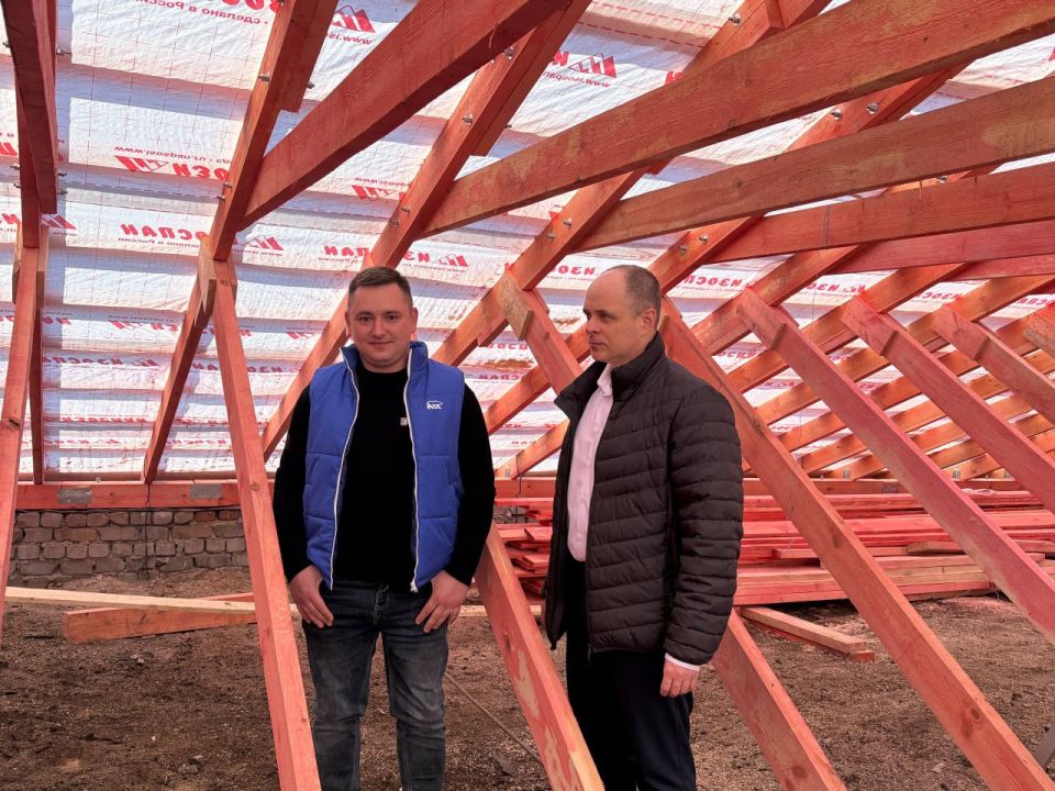 Народная программа «Единой России»: ремонт ПВР — на контроле местного отделения Народная программа «Единой России»: ремонт ПВР — на контроле местного отделения