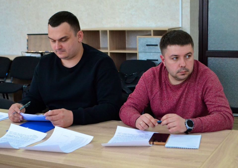 В Совете города Луганска состоялось заседание постоянных комиссий В Совете города Луганска состоялось заседание постоянных комиссий
