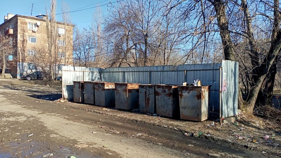 Рабочие будни коммунальных служб: чистота, порядок и безопасность Рабочие будни коммунальных служб: чистота, порядок и безопасность