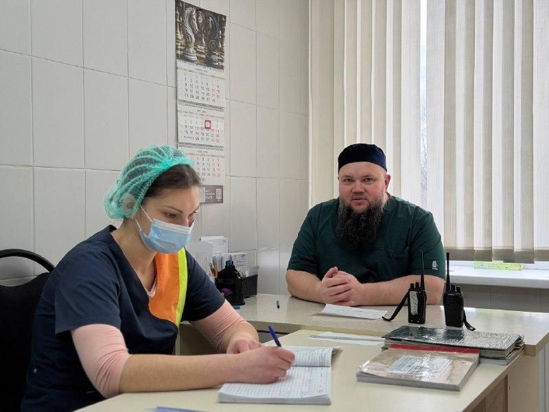 Врач травматолог-ортопед из Казани Марсель Сахаухов работает в городской больнице Лисичанска Врач травматолог-ортопед из Казани Марсель Сахаухов работает в городской больнице Лисичанска