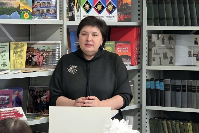 В СЦГБ состоялось подписание соглашения о сотрудничестве с представителями Государственного музея-заповедника М.А. Шолохова «Тихий Дон» В СЦГБ состоялось подписание соглашения о сотрудничестве с представителями Государственного музея-заповедника М.А. Шолохова «Тихий Дон»