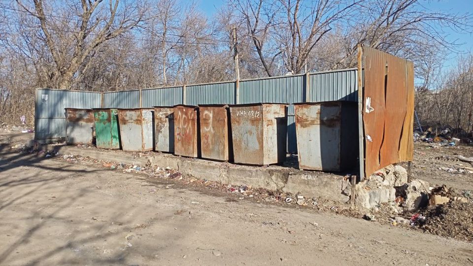 Рабочие будни коммунальных служб: чистота, порядок и безопасность Рабочие будни коммунальных служб: чистота, порядок и безопасность
