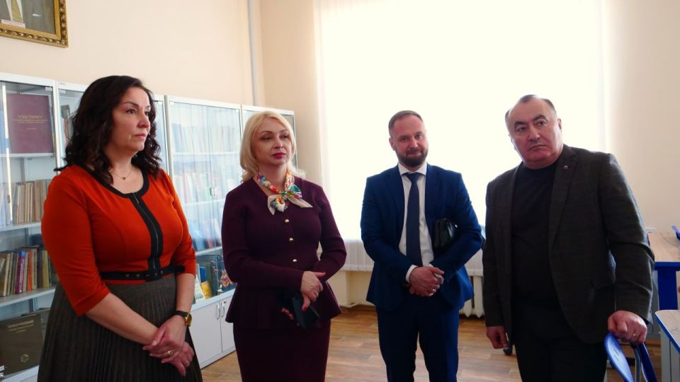 Поддерживаем сотрудничество Поддерживаем сотрудничество