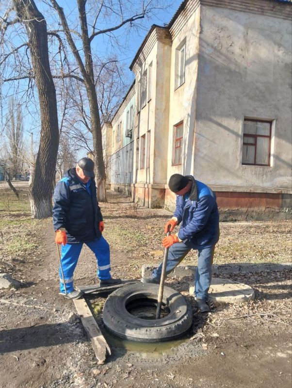 Благоустройство и ЖКХ: ульяновские специалисты продолжают оказывать помощь подшефному округу Благоустройство и ЖКХ: ульяновские специалисты продолжают оказывать помощь подшефному округу