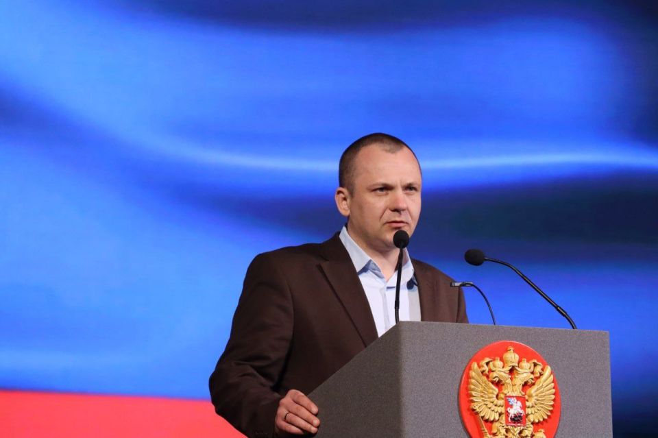 Яна Сылкина: Сегодня чествовали тех, кто ежедневным кропотливым честным трудом обеспечивает комфортную жизнь каждого из нас Яна Сылкина: Сегодня чествовали тех, кто ежедневным кропотливым честным трудом обеспечивает комфортную жизнь каждого из нас