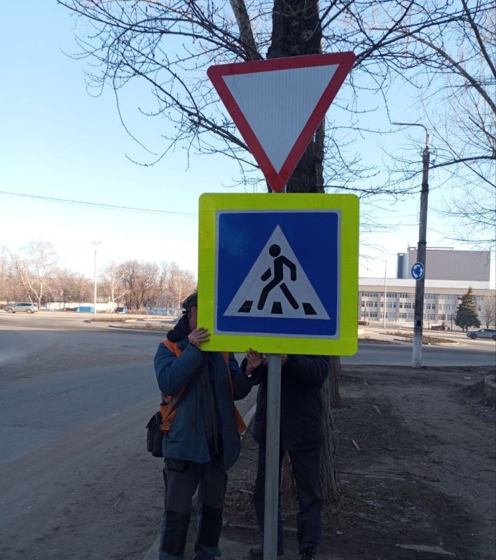 Коммунальными службами проведены работы на территории города Коммунальными службами проведены работы на территории города