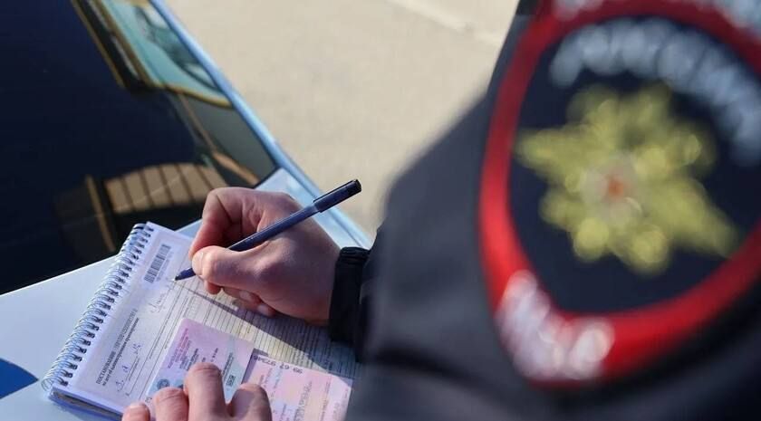Сотрудники Госавтоинспекции в Луганске составили девять протоколов на нарушителей правил парковки Сотрудники Госавтоинспекции в Луганске составили девять протоколов на нарушителей правил парковки