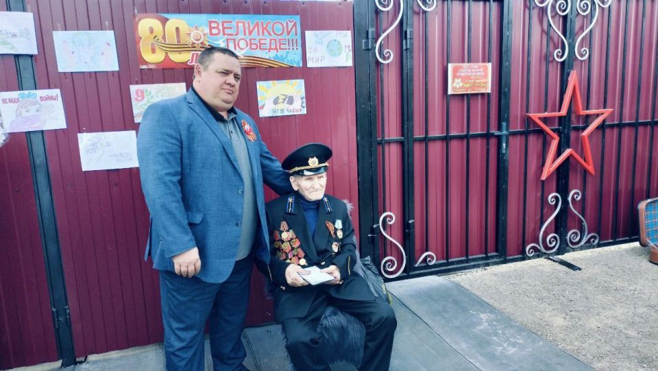 Уходят наши ветераны…. Памяти Николая Автономовича Медведева С глубокой скорбью и болью в сердце сообщаем о кончине ветерана Великой Отечественной войны, Почетного гражданина городского округа город Ровеньки, Николая... Уходят наши ветераны…. Памяти Николая Автономовича Медведева С глубокой скорбью и болью в сердце сообщаем о кончине ветерана Великой Отечественной войны, Почетного гражданина городского округа город Ровеньки, Николая...