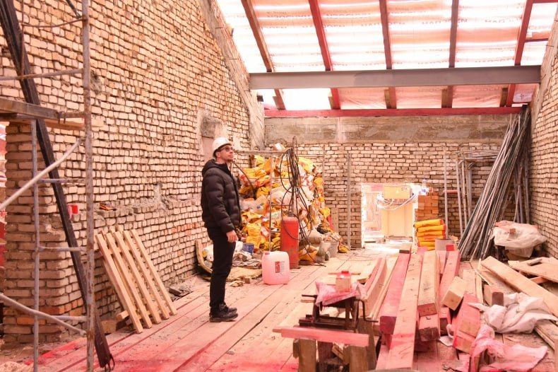 Красноярский край продолжает восстановительные работы в Комсомольском поселковом клубе Красноярский край продолжает восстановительные работы в Комсомольском поселковом клубе