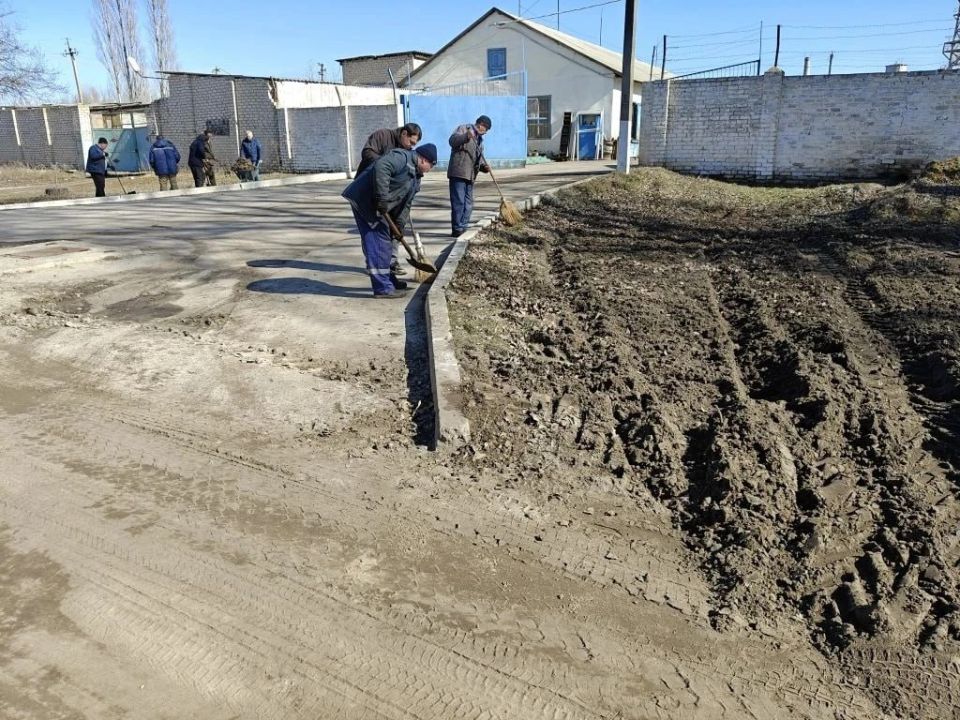 Владимир Чернев: Благодаря вашей поддержке инициатива по проведению месяца экологии набирает новые обороты! Рад отметить, что к акции присоединились сотрудники отделов жизнеобеспечения, работающие в сельских территориях, а... Владимир Чернев: Благодаря вашей поддержке инициатива по проведению месяца экологии набирает новые обороты! Рад отметить, что к акции присоединились сотрудники отделов жизнеобеспечения, работающие в сельских территориях, а...