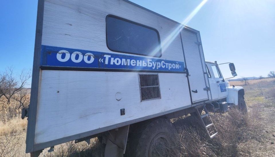 Компания «ТюменьБурСтрой» устранила 5 порывов в районе Широкинской и Давыдо-Никольской станций (села Радостное, Дружное, Большой Суходол) Компания «ТюменьБурСтрой» устранила 5 порывов в районе Широкинской и Давыдо-Никольской станций (села Радостное, Дружное, Большой Суходол)