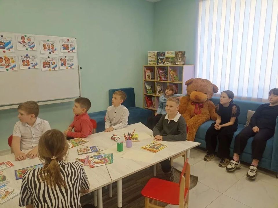 Современный мир полон сложных вопросов, особенно для молодёжи Современный мир полон сложных вопросов, особенно для молодёжи