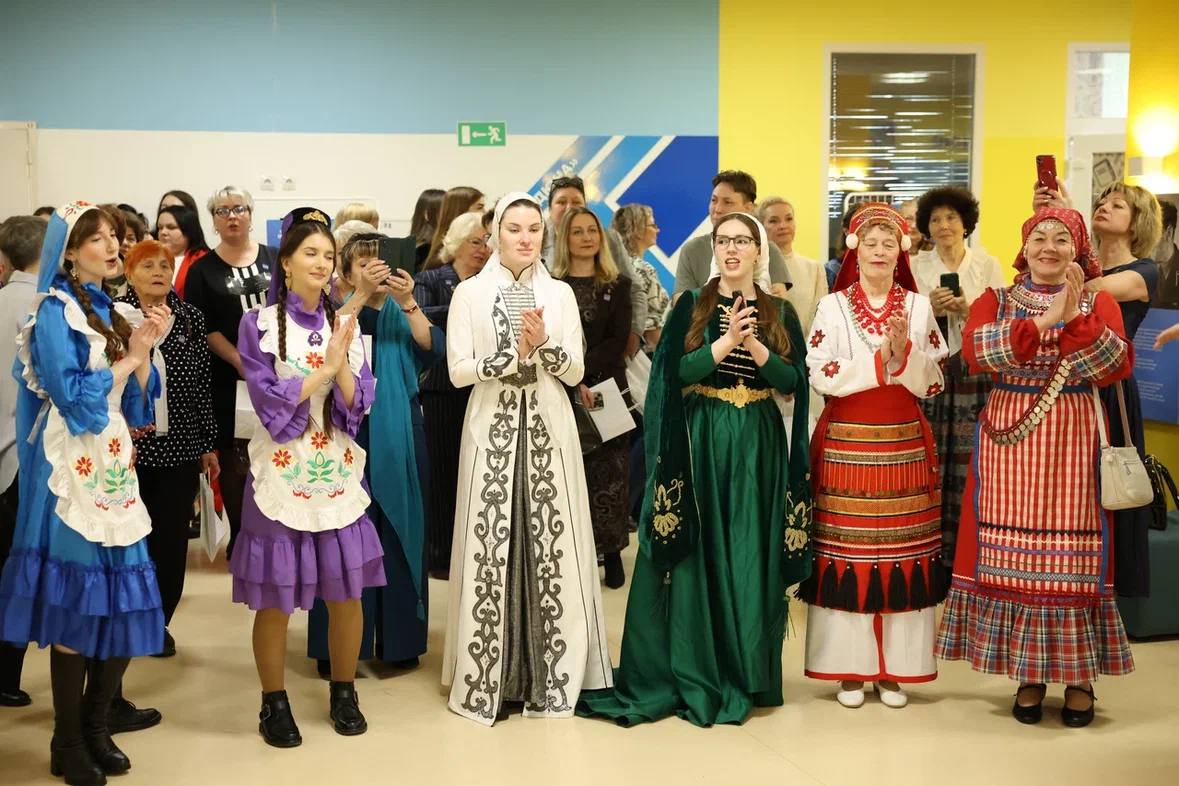 Дарья Лантратова: Активные женщины по всей стране готовят свои предложения в программу «Единой России» Дарья Лантратова: Активные женщины по всей стране готовят свои предложения в программу «Единой России»