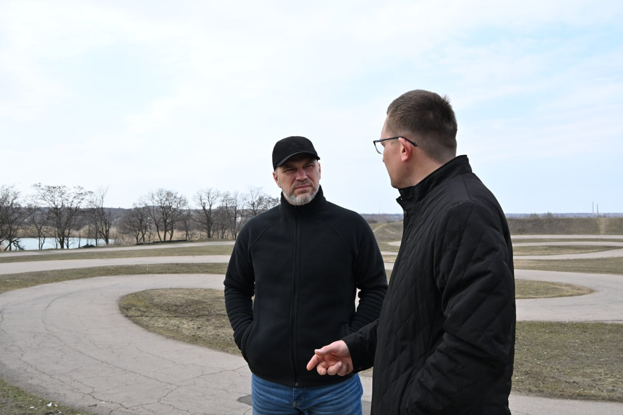 Евгений Морозов: Брянка и Дебальцево: побратимы, которые всегда рядом Евгений Морозов: Брянка и Дебальцево: побратимы, которые всегда рядом