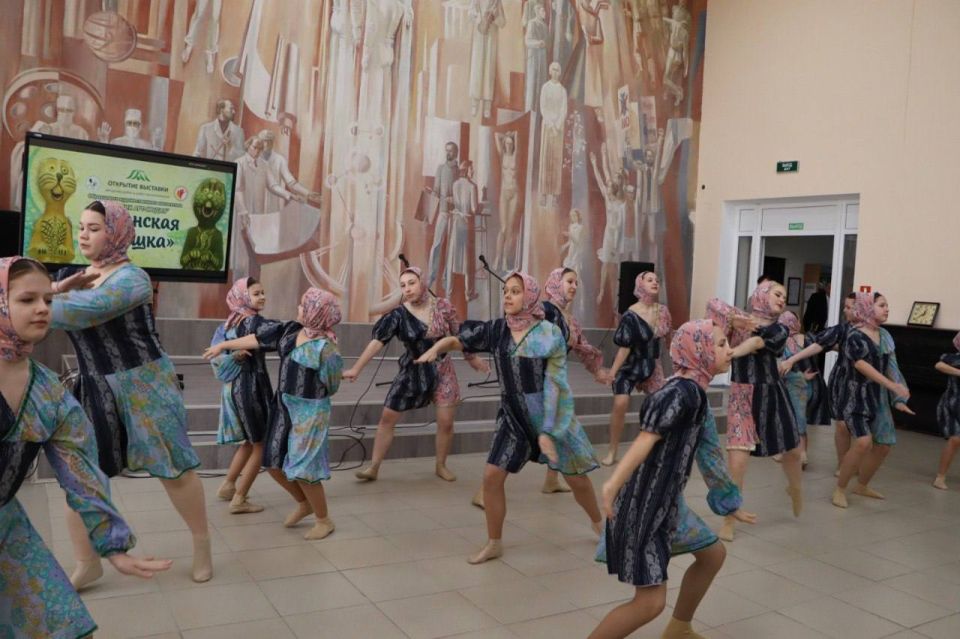 Керамика, в которую влюбляешься: открытие выставки «Луганская игрушка» Керамика, в которую влюбляешься: открытие выставки «Луганская игрушка»