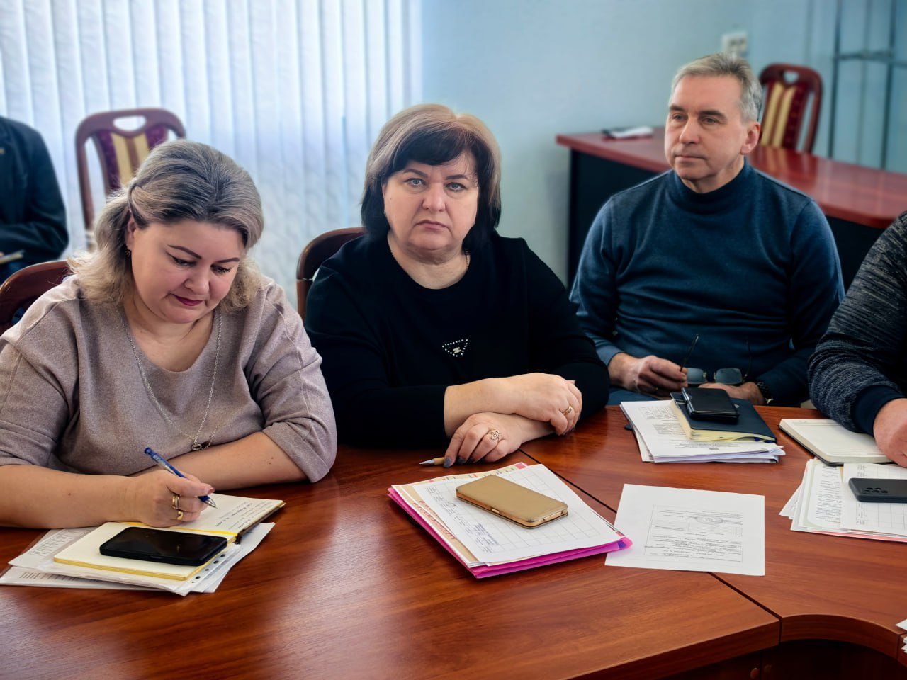 Сергей Козенко: Сегодня провел расширенное аппаратное совещание с руководителями структурных подразделений Администрации и начальниками управления и отделов по жизнеобеспечению Краснодонского муниципального округа Сергей Козенко: Сегодня провел расширенное аппаратное совещание с руководителями структурных подразделений Администрации и начальниками управления и отделов по жизнеобеспечению Краснодонского муниципального округа