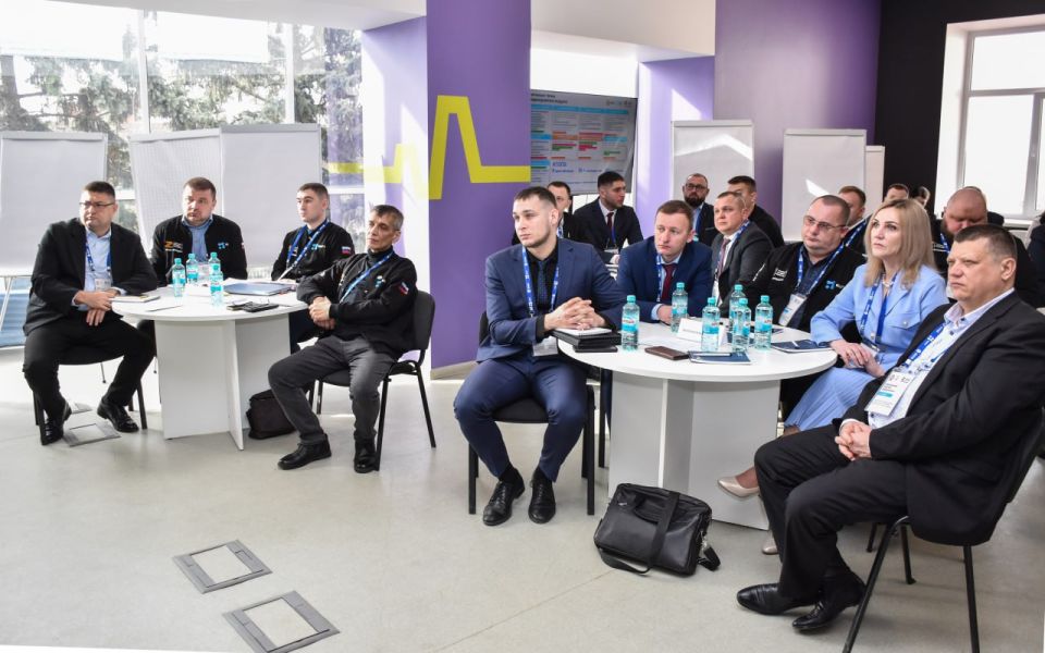 Стартовал третий очный модуль кадровой программы «Герои Луганщины» Стартовал третий очный модуль кадровой программы «Герои Луганщины»
