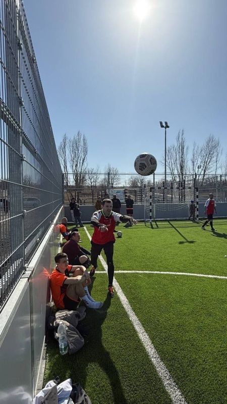 На ФОКОТе г.Лутугино состоялось физкультурное мероприятие по футболу, посвящённое светлой памяти Вячеслава Лымаря На ФОКОТе г.Лутугино состоялось физкультурное мероприятие по футболу, посвящённое светлой памяти Вячеслава Лымаря