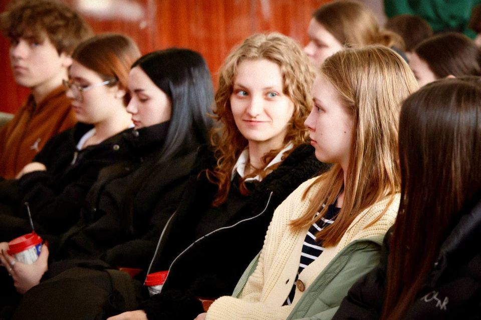 Агродроны, анатомический стол и пищевые технологии Агродроны, анатомический стол и пищевые технологии